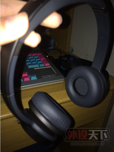 [�㶫]ħ��������Monster�� Ntune �鶯 ��3�� ͷ��ʽ���� ���߿� HD�� 95����