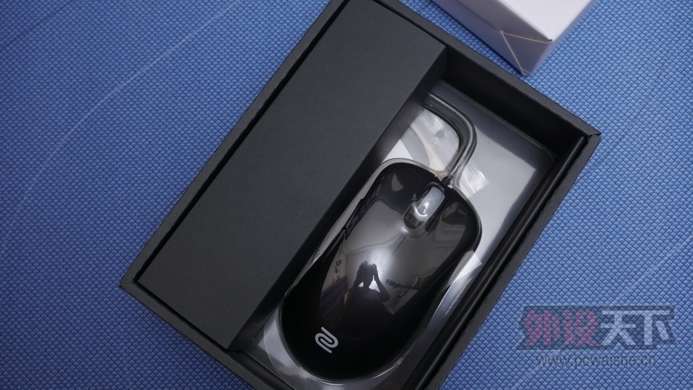 LOGO֮ZOWIE׿EC2-A & G-SR