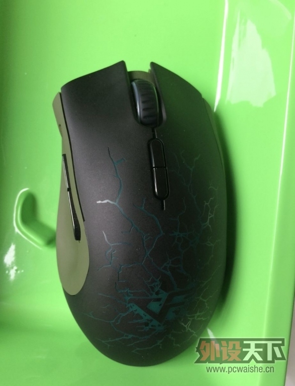 ���Ϻ������� ������ CF�棬9�£�220��˳��
