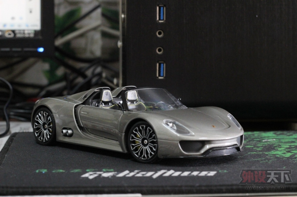 �����ݡ��������س� һ�� ��ʱ��918 RSR�����泵ģ