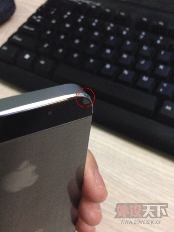 [�ɶ�]IPHONE5S ���е���16G��ɫ 2199