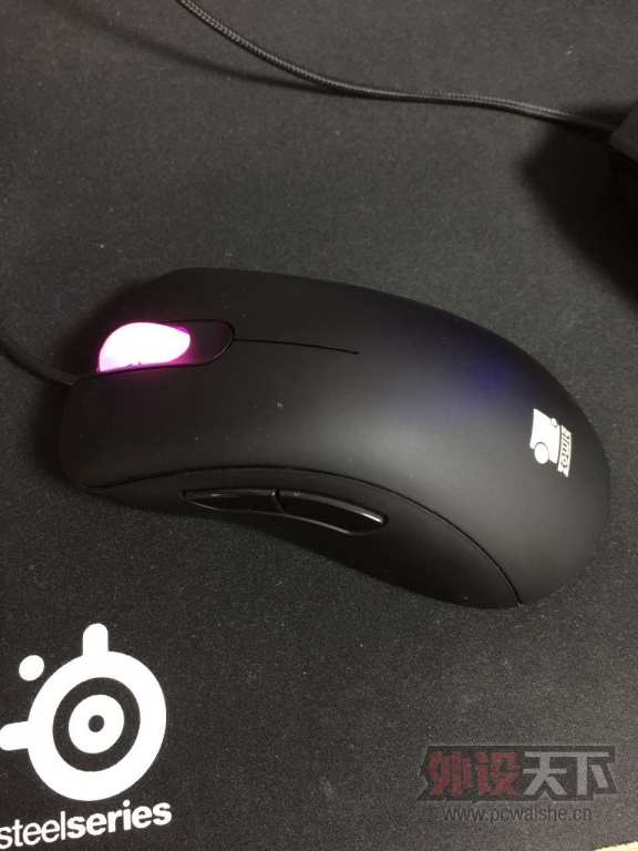 ���Ϻ���9��zowie ec2 evo��ɫ��200����