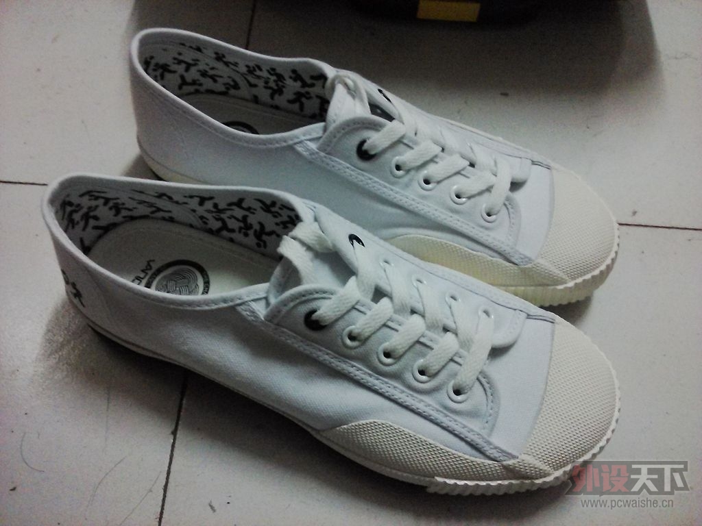 [5P]��ֻ����˫Ь���ҵľɰ����»�