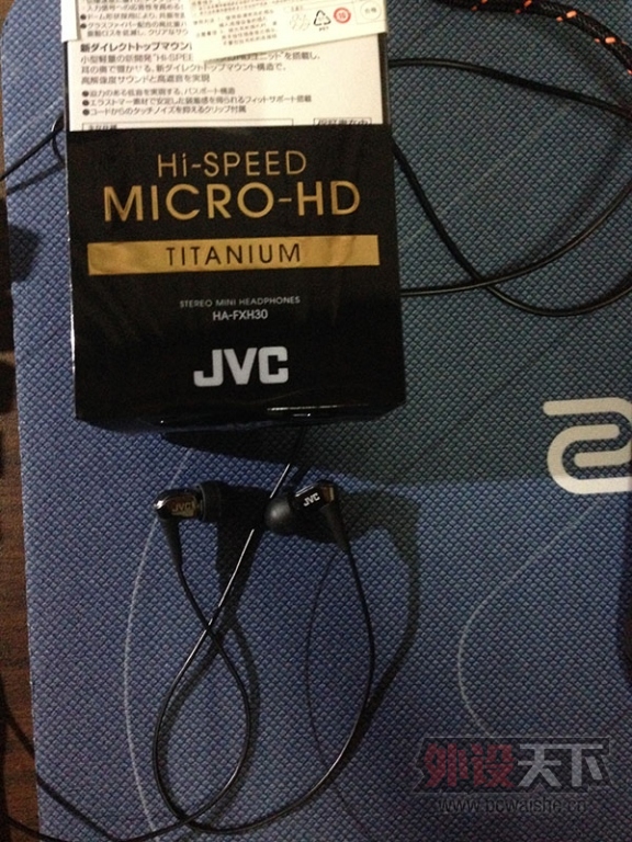 ���Ϻ���ZOWIE FK2��꣬JVC FXH30 �������