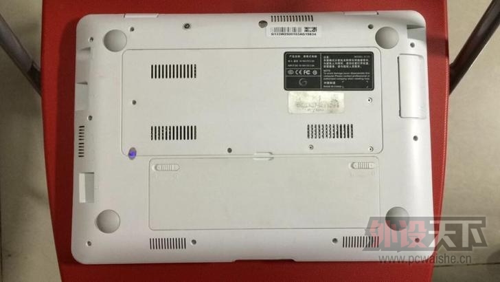 ���������߰ѷ���+2ɢ��Ƭ 200˦ �鶯D2500 1.86Ghz˫�ˣ��ڴ�2G��Ӳ��320G 450˦