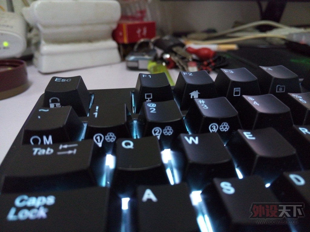 �����ۡ��ѳ�.���������RK104��RGB�����ݼ���ȫ��55G