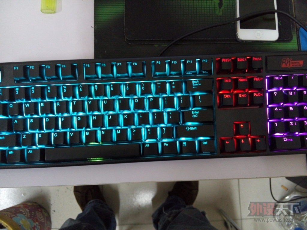 �����ۡ��ѳ�.���������RK104��RGB�����ݼ���ȫ��55G