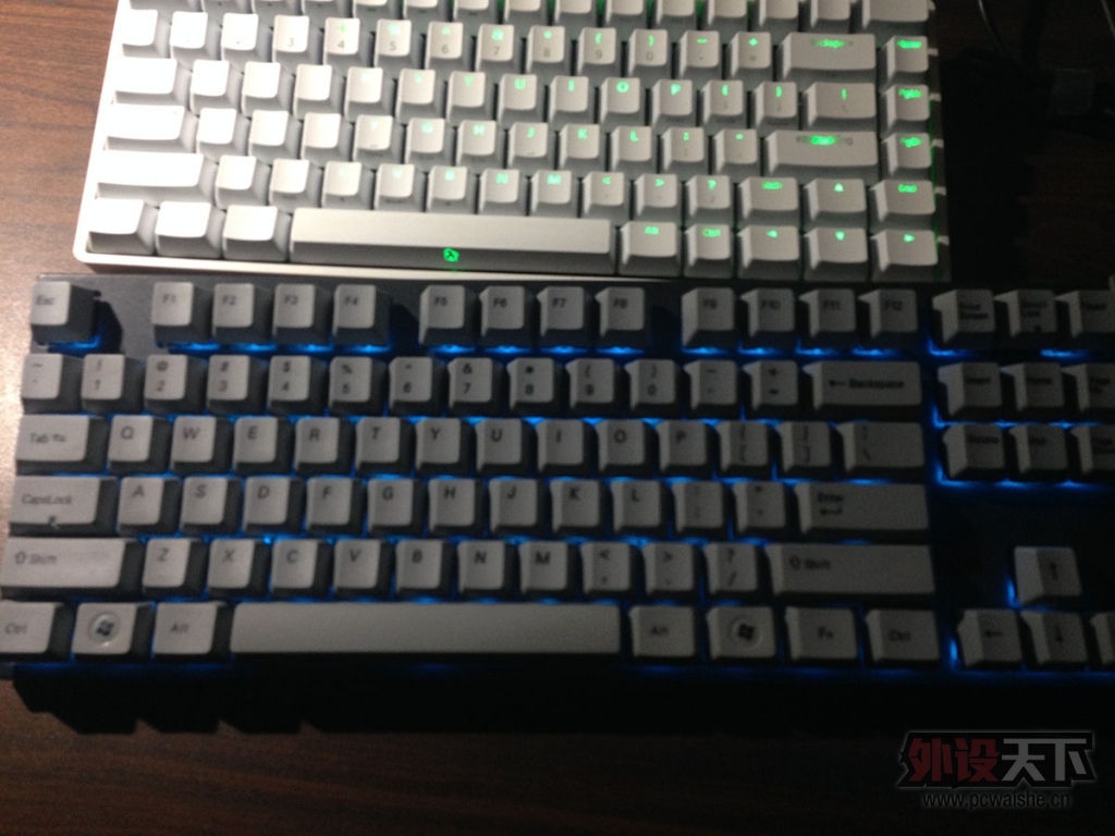 ���Ϻ���VA87M�ҿǺ��ᣬJVC FXH30 �������