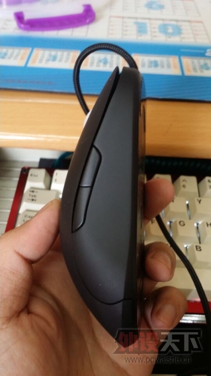XAi05.jpg