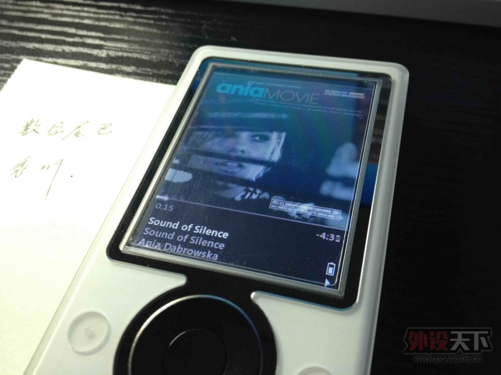 ���Ͼ������ݡ����RAW COD�档 zune30��1800�Ұ׶�ɫ�ѳ�