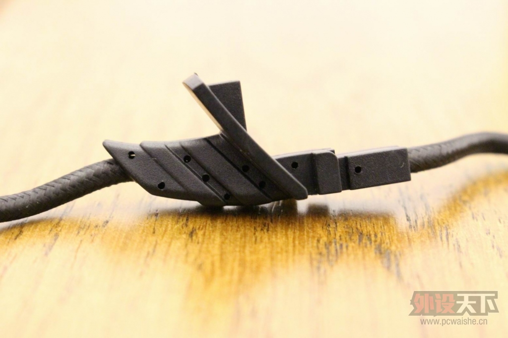 ��˶STRIX CLAW�������