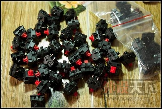 ̸ F104 ỻ