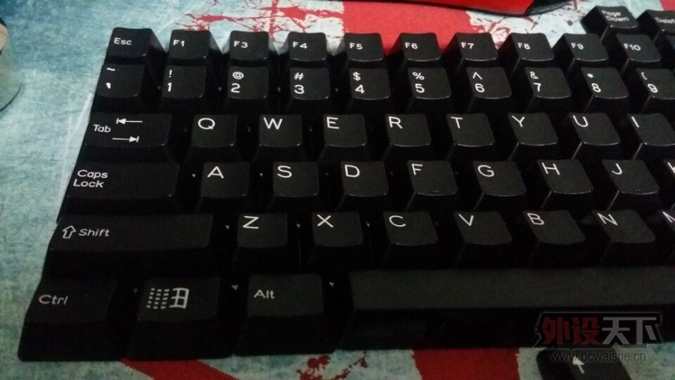 ��ɫȫ���޴���