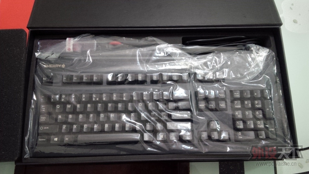 Cherry�й����ҵ����� G80-3000��ɫ���ᣡ����