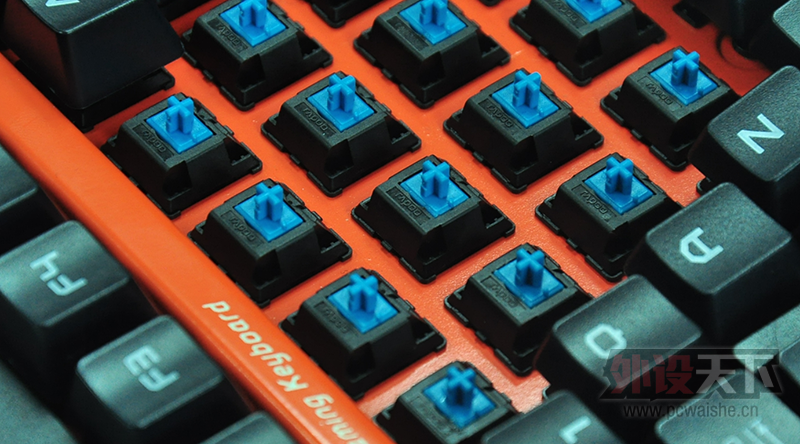 ������ �װ�V500��е����2015 RAPOO���������