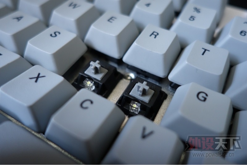 ���³��ʣ�VA 87M �׿ǻ��ᣡ