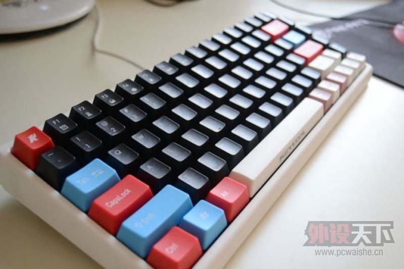 ���ѳ������������