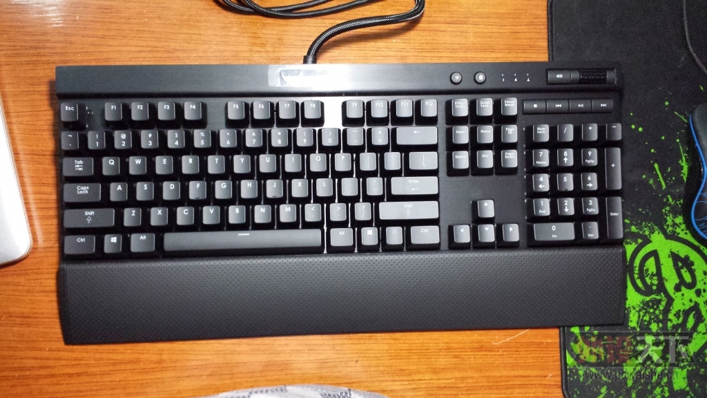 ��������K70RGB---��������---RGB��е����