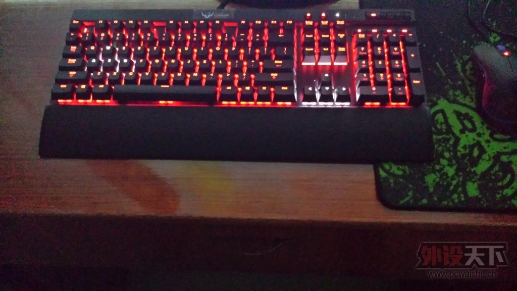 ��������K70RGB---��������---RGB��е����