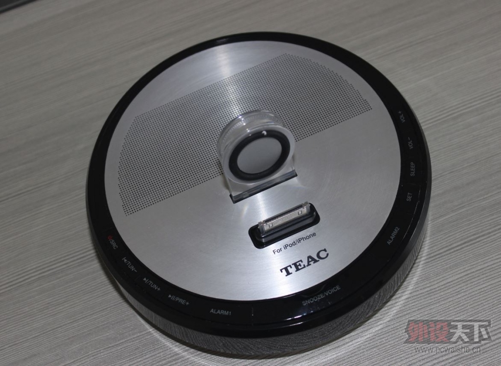 ��ɽ���������Ե�������ipodtouch 8G��8�£�+TEAC���������9�£�  ���320����