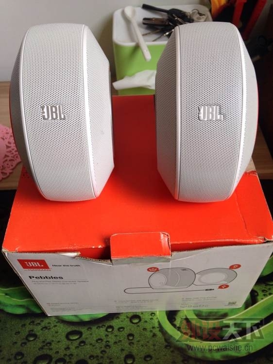 [��ɽ]����JBL������ţPEBBLES�ʼǱ��������� USB2.0̨ʽ��������