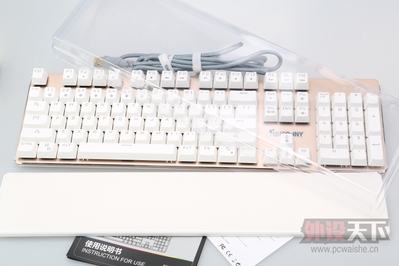 �����᡿��Ϸ����֮ɭ�������ЫV628 RGB �����