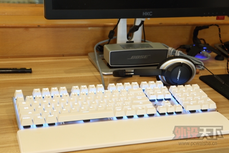 �����᡿��Ϸ����֮ɭ�������ЫV628 RGB �����