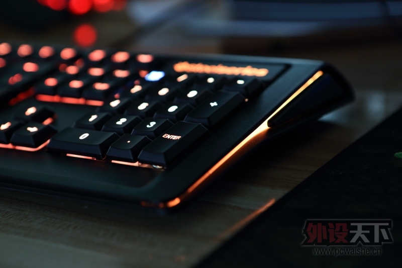 ᡿콢APEX M800
