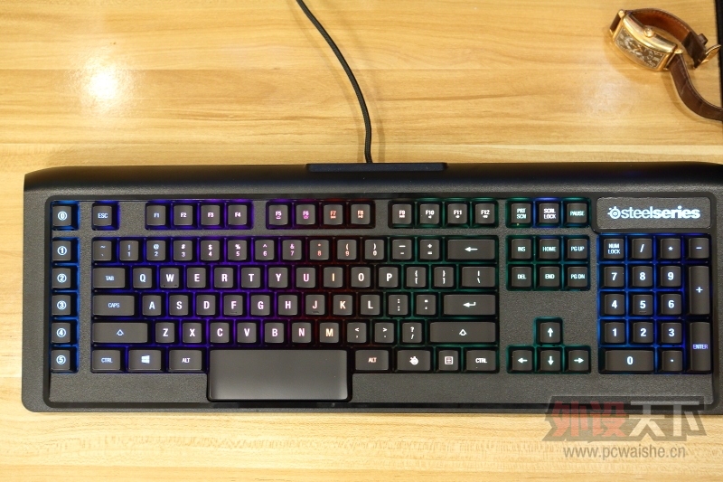 ᡿콢APEX M800