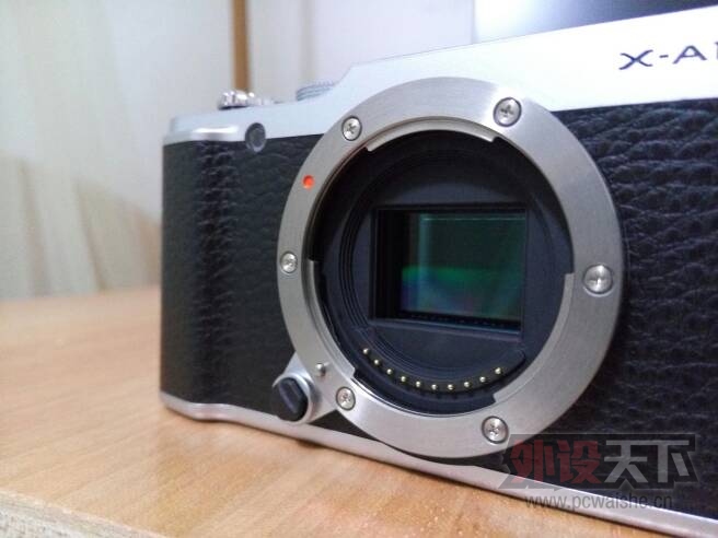 【深圳】出售富士xa1微单机身