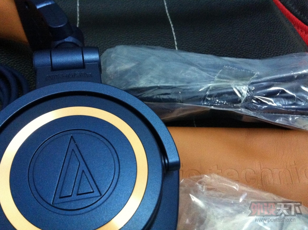 �����ա�����������ATH-M50x��ɫ���������