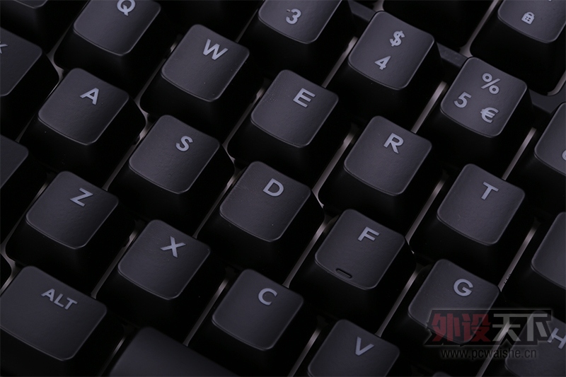 �����������׷����������𼫹�100c˫ɫ�����е��������