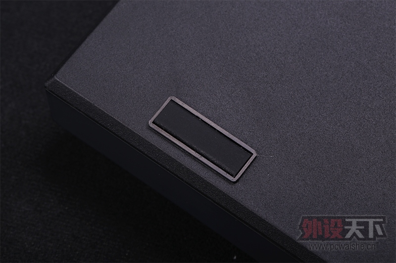 �����������׷����������𼫹�100c˫ɫ�����е��������