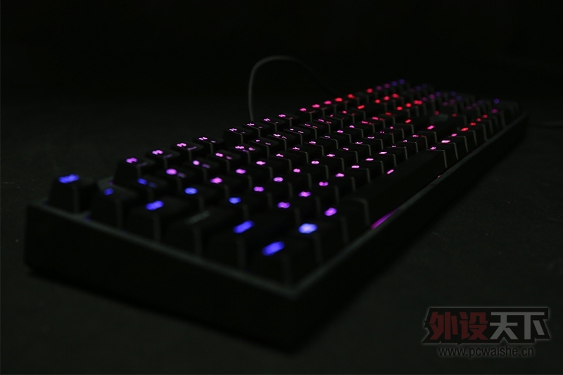 �����������׷����������𼫹�100c˫ɫ�����е��������