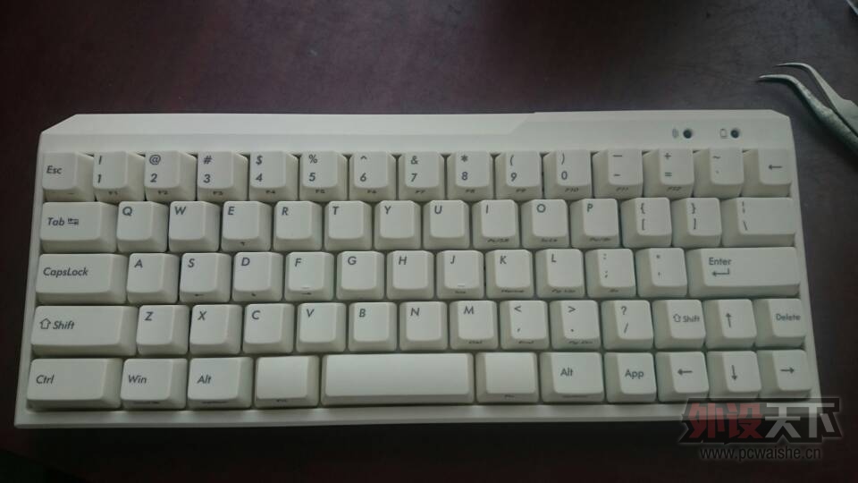 ���½�����minila air ��ɫ���� 1100����Ͷ