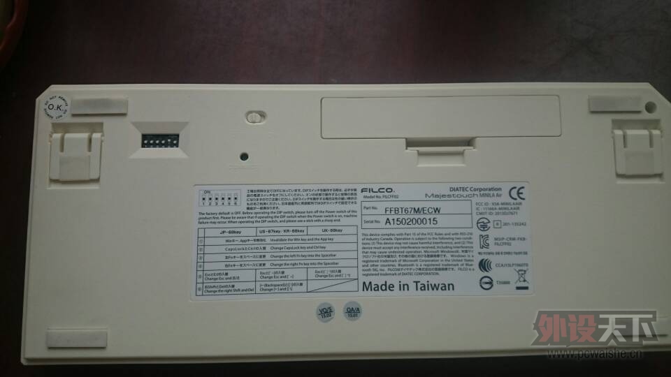 ���½�����minila air ��ɫ���� 1100����Ͷ