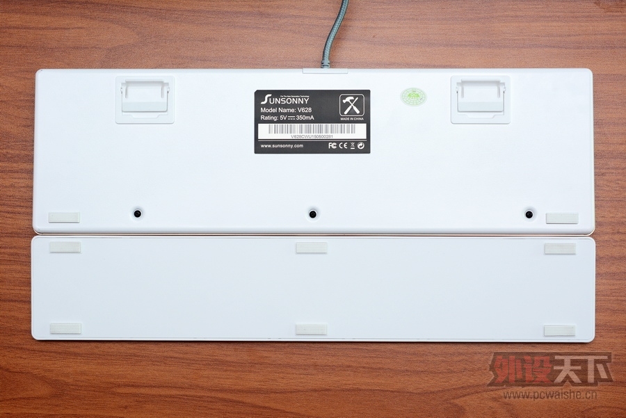 ���ա����ϳ��������Ĺ���RGB��ɭ����V628��������