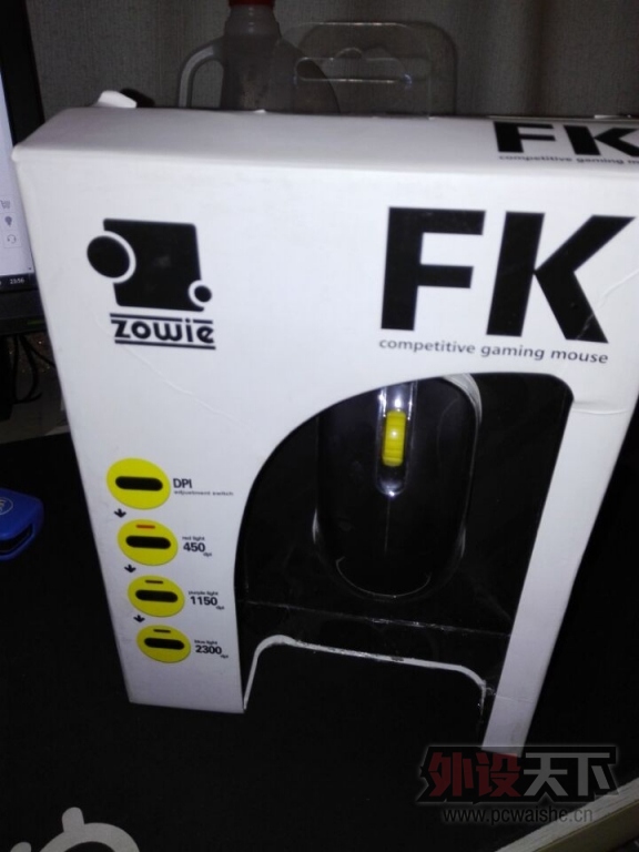 [�Ϻ�]��8���µ�Zowie FK