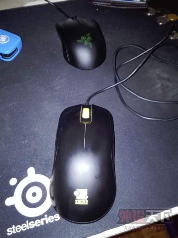 [�Ϻ�]��8���µ�Zowie FK