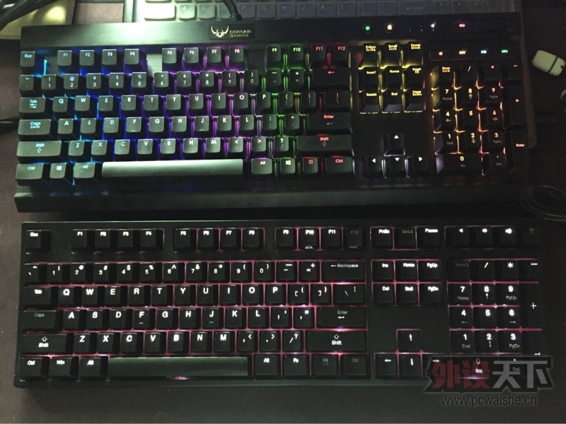 �����������ݳ��������ÿ���108��ɫӣ�Һ���