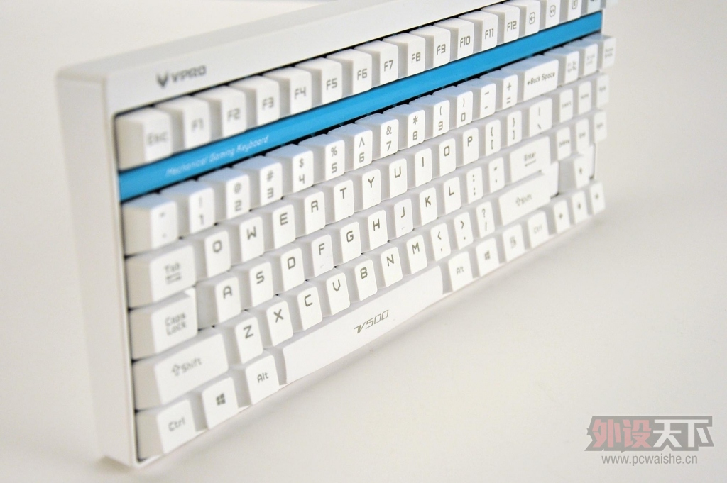 199Ԫ����С�� �װ�V500�����е���̰�ɫ��ͼ��