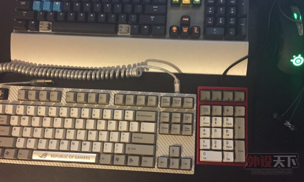 �����ݡ�DUCK V1/������޴�ʦ/���伫���