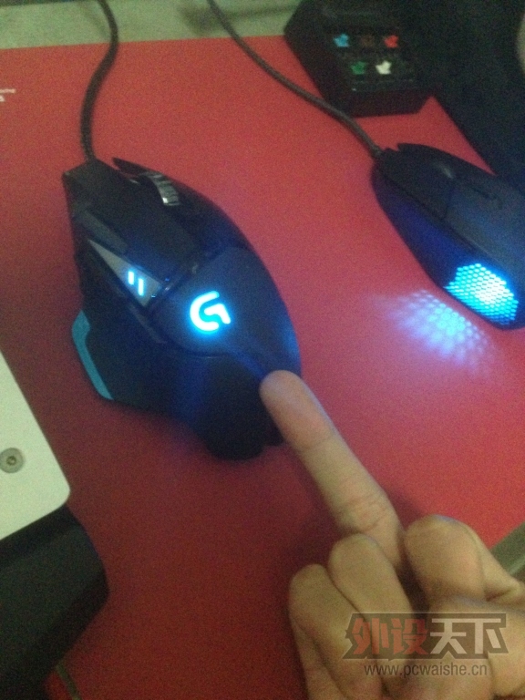 ������˵���ҵİ����޼�G502�Ұ���