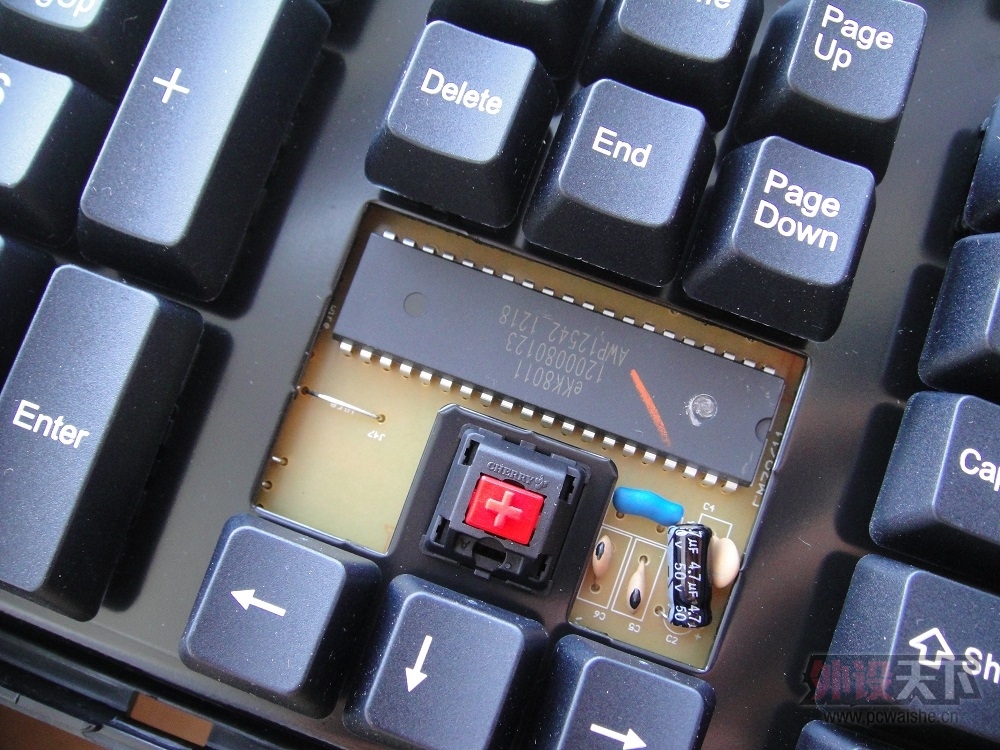 DSI Left Handed Keyboard ���ּ��� ��������