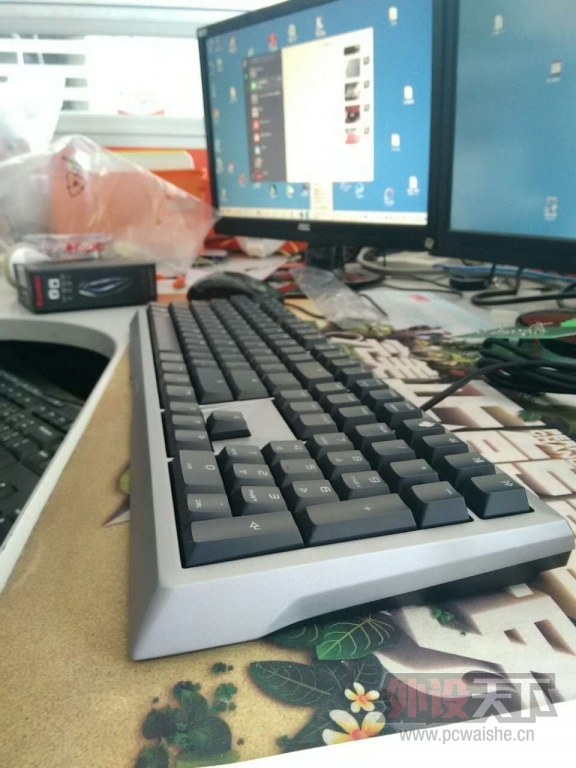 ���˿�һ�����ˣ�MX6.0���ڵ��ˣ���ľ��һ���������İ���