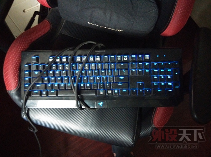 ���ɶ����ڹѸ��ռ������̡�300����