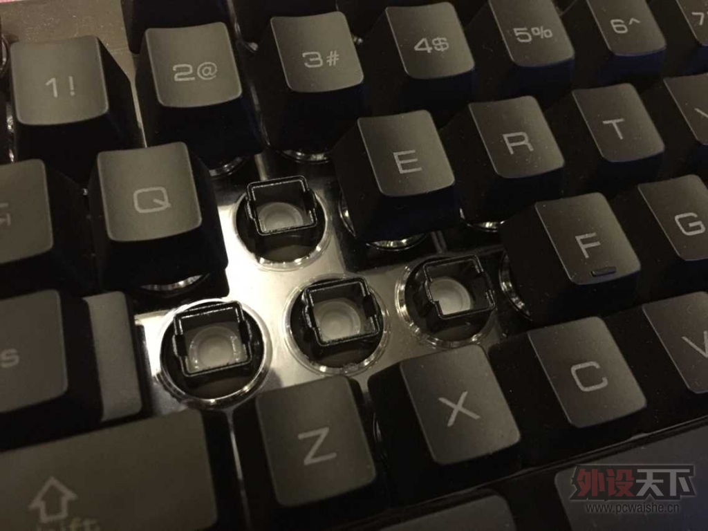 Ѷ--׷     Լ䱡Ĥ