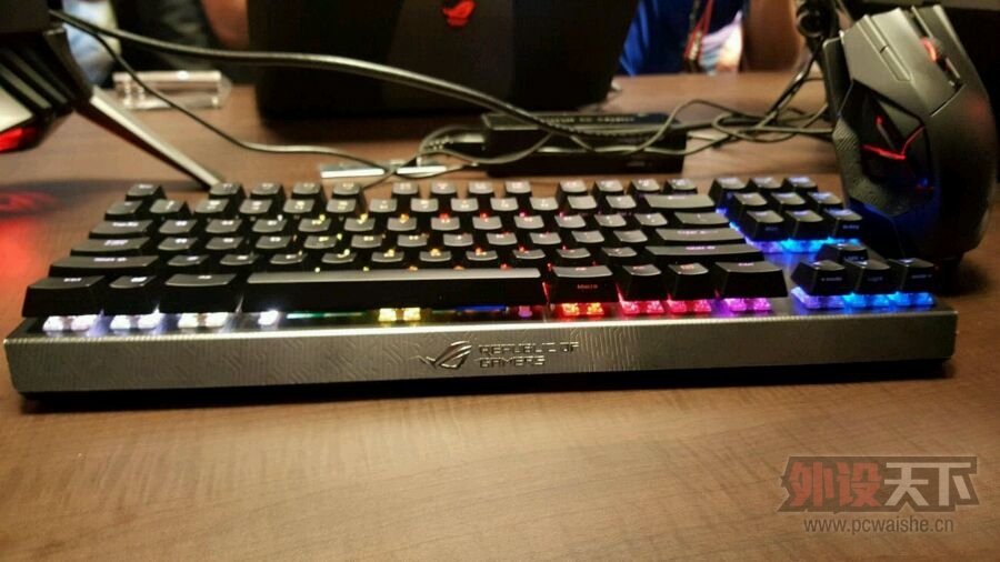 ROG��ҹ����Ƴ�ROG Spatha�羺��꼰ROG Claymore RGB����