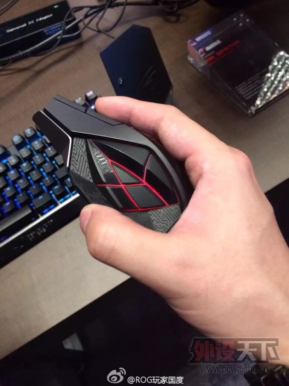 ROG��ҹ����Ƴ�ROG Spatha�羺��꼰ROG Claymore RGB����
