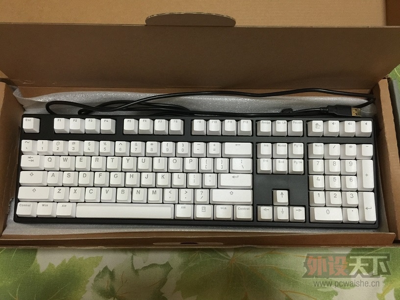 ��������KBT ONE ���� M505 RIVAL һЩ��ñ